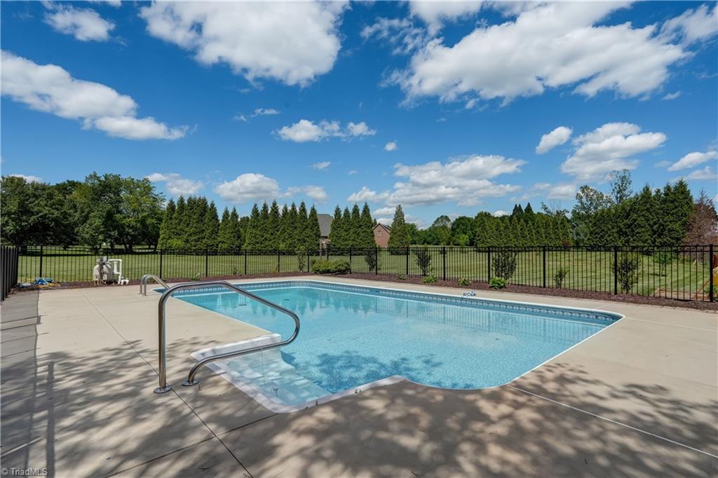 5208 Red Fox Drive Oak Ridge, NC 27310 - Photo 3 of 47