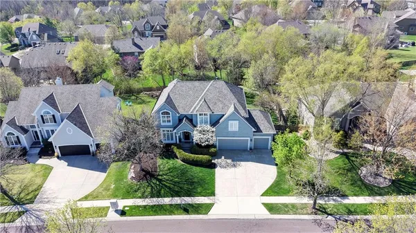 $785,000 | 12711 West 123rd Terrace, Overland Park, KS 66213
