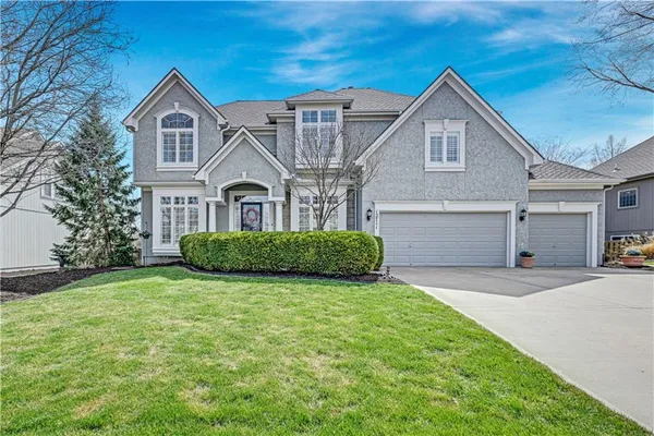 $785,000 | 12711 West 123rd Terrace, Overland Park, KS 66213