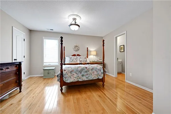 $785,000 | 12711 West 123rd Terrace, Overland Park, KS 66213