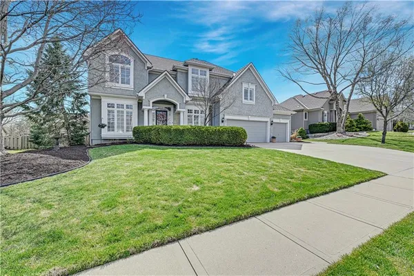 $785,000 | 12711 West 123rd Terrace, Overland Park, KS 66213