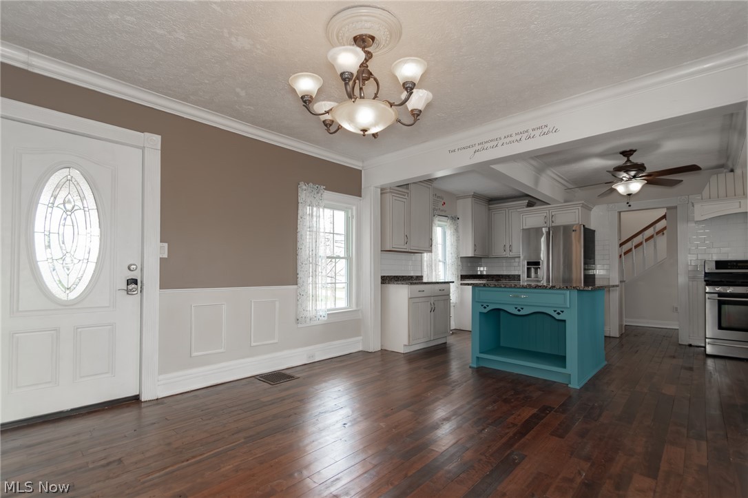 30200 Ridge Road Wickliffe, OH 44092 - Photo 14 of 43