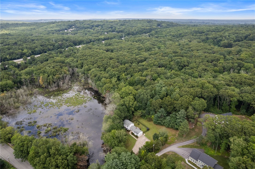 109 Scott Road Cumberland, RI 02864 - Photo 31 of 34 Gallery Image 31