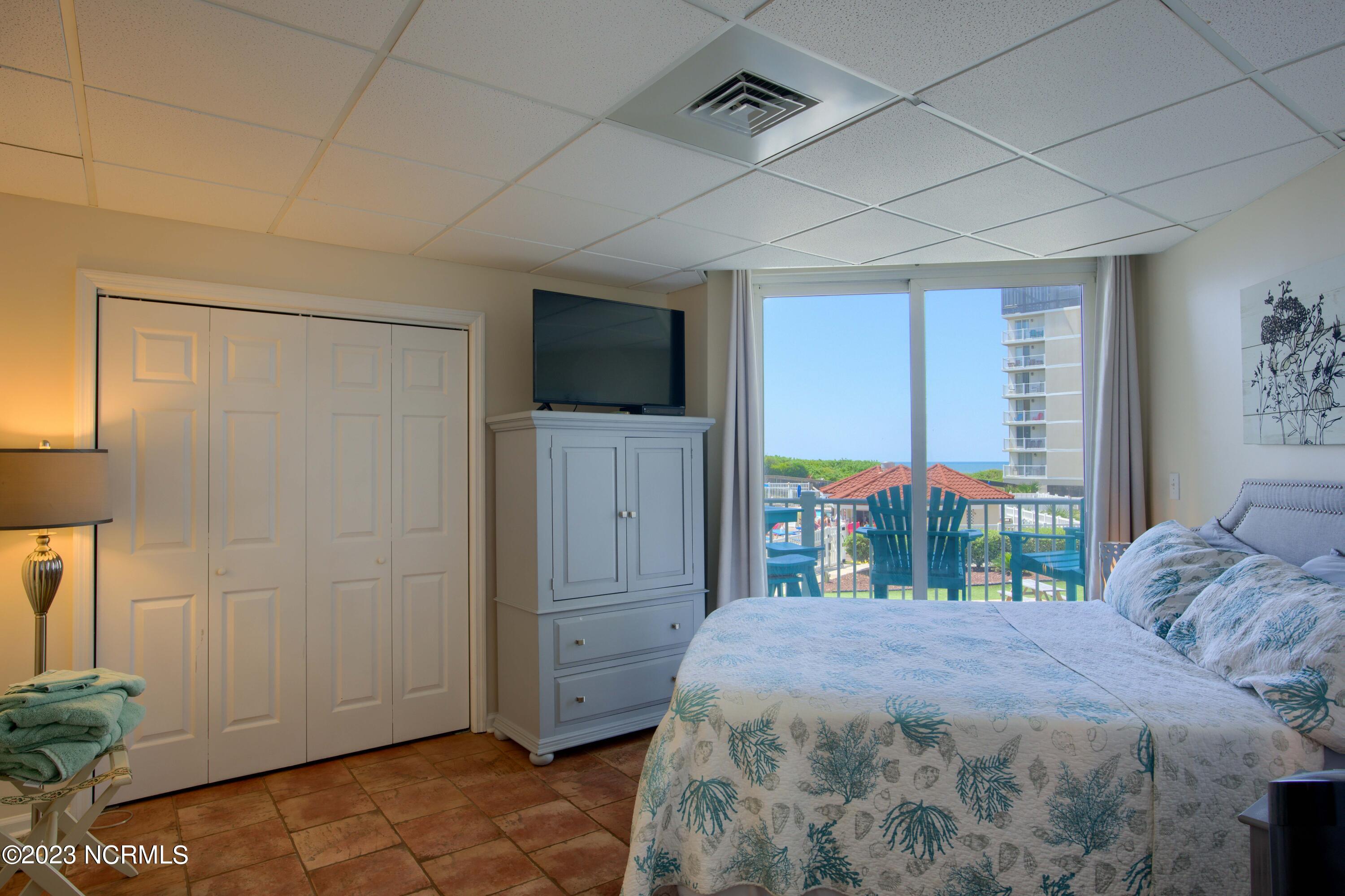 2000 New River Inlet Road, Unit 3001 North Topsail Beach, NC 28460 - Photo 19 of 34 3001 St. Regis - Interiors - Edited_2
