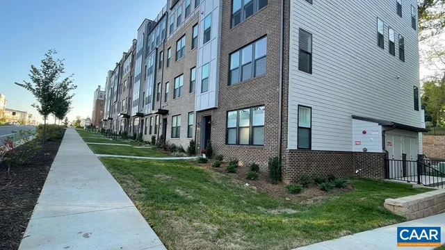 $2,325 | 604 A Noush Court, Charlottesville, VA 22911