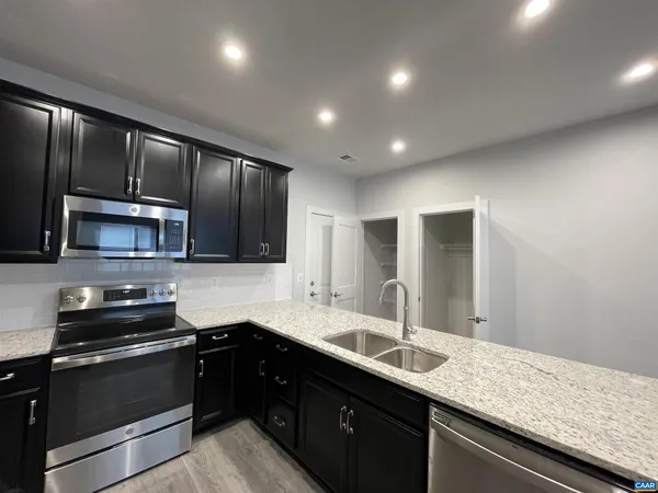 $2,325 | 604 A Noush Court, Charlottesville, VA 22911