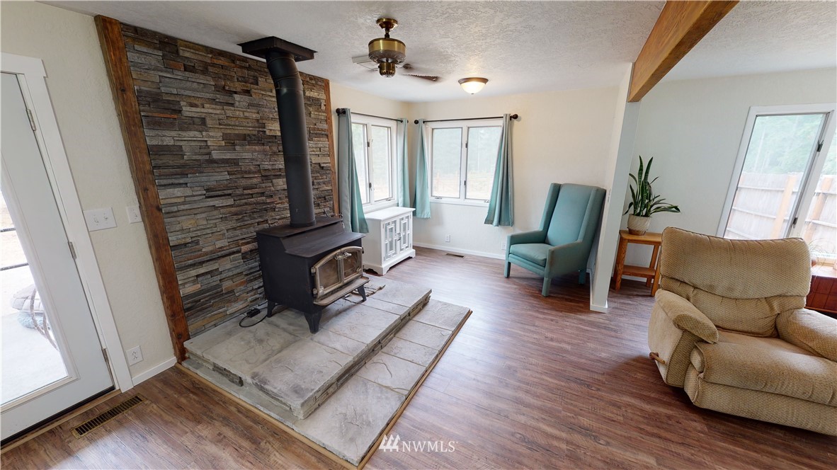 9530 Sidney Road Southwest Port Orchard, WA 98367 - Photo 14 of 40 Gallery Image 14