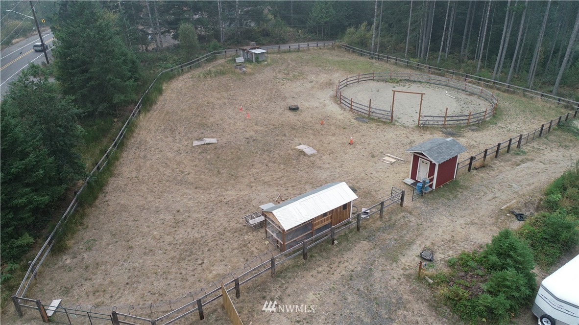 9530 Sidney Road Southwest Port Orchard, WA 98367 - Photo 4 of 40 Gallery Image 4
