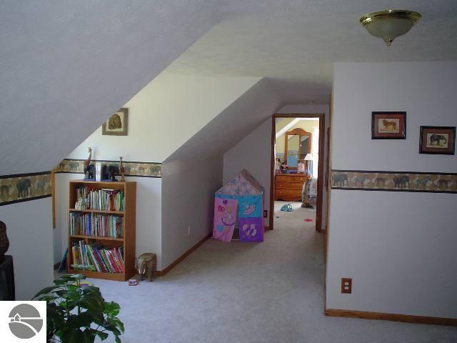 21811 16 Mile Road Leroy, MI 49655 - Photo 7 of 8 1668118-6.JPG