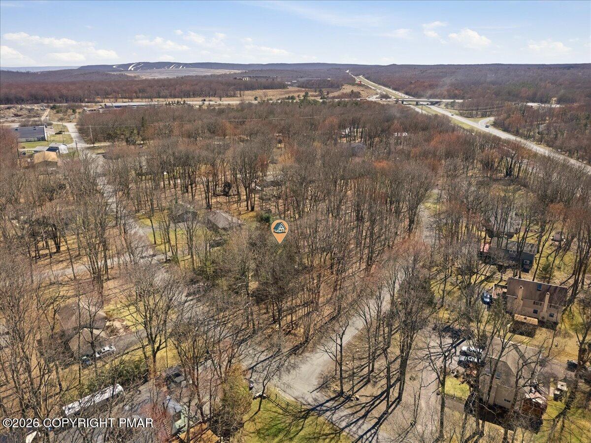 5306 Hummingbird Drive Pocono Summit, PA 18346 - Photo 31 of 32 a view of city and mountain