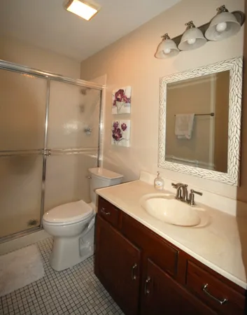 $365,000 | 662 Regent Lane, Unit D, Prospect Heights, IL 60070