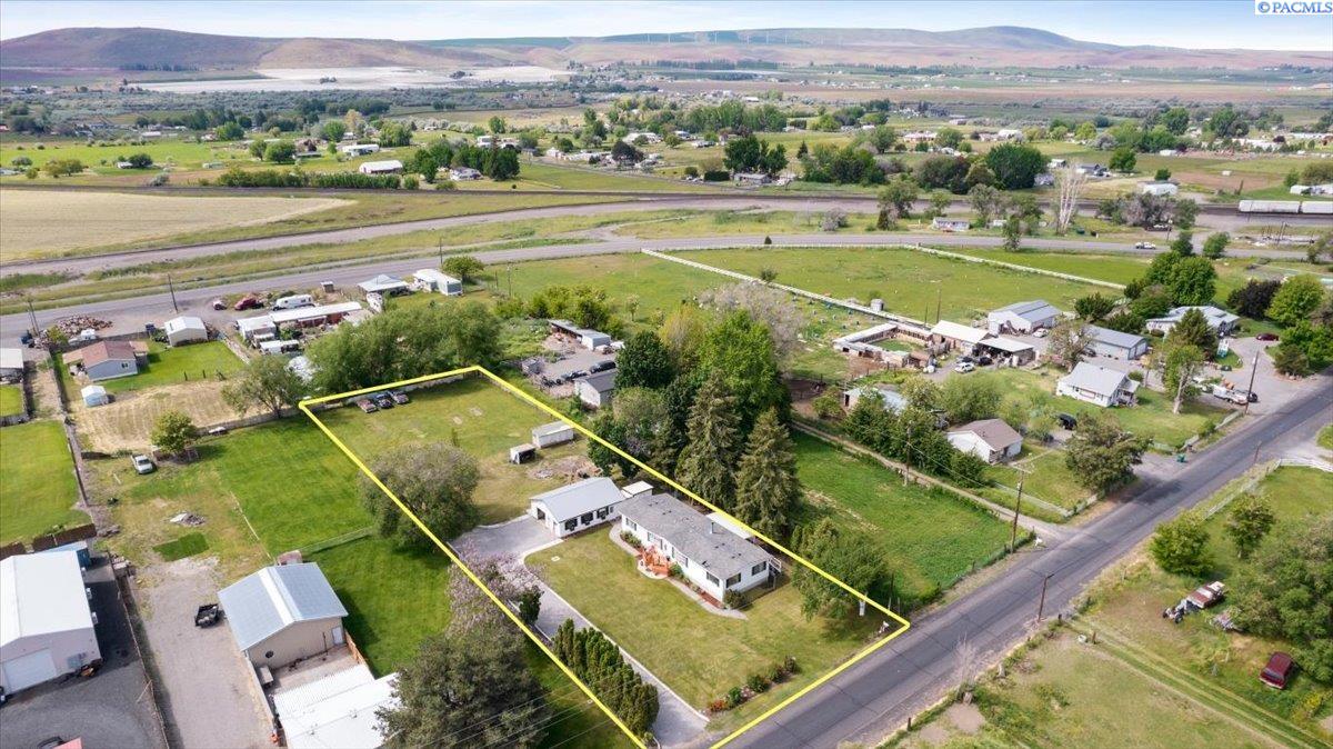 229305 East Lechelt Road Kennewick, WA 99337 - Photo 9 of 40 Gallery Image 9