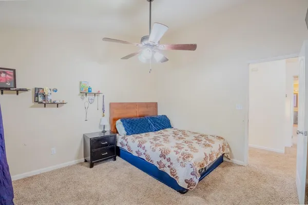 $395,000 | 3931 East Elowin Avenue, Visalia, CA 93292