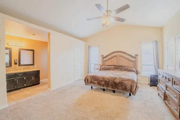 $395,000 | 3931 East Elowin Avenue, Visalia, CA 93292