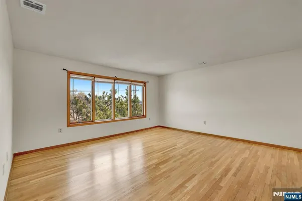 $359,000 | 61 Eastern Way, Unit 3, Rutherford, NJ 07070