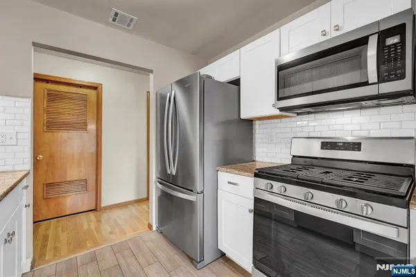 $359,000 | 61 Eastern Way, Unit 3, Rutherford, NJ 07070