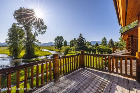 $10,250,000 | 3755 Trail Drive, Jackson, WY 83001