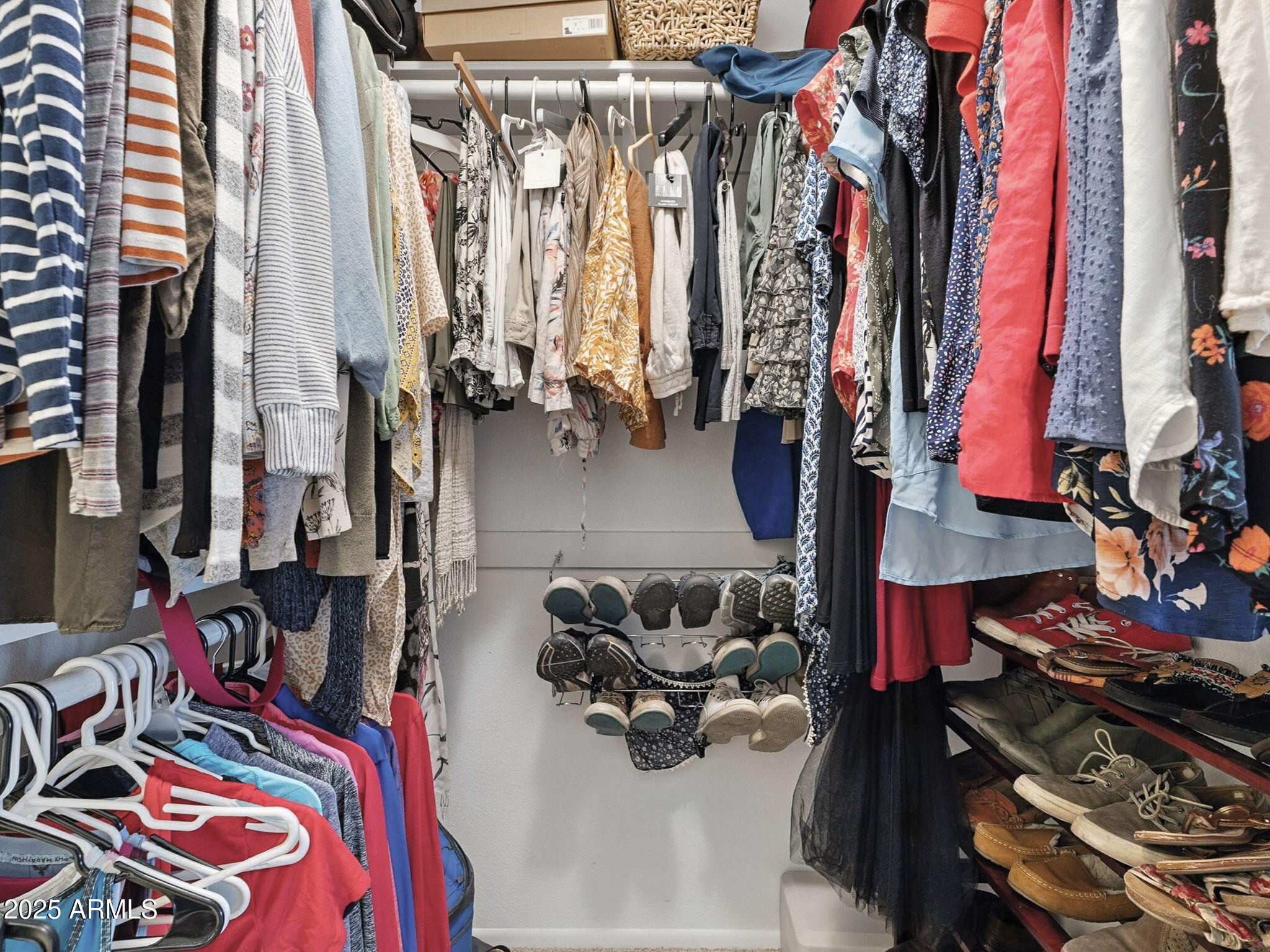 709 South Power Road, Unit 108 Mesa, AZ 85206 - Photo 25 of 36 Primary Walk-in Closet
