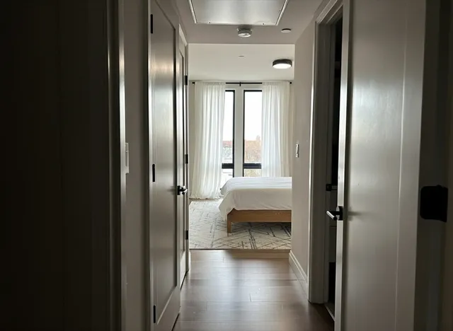 $879,000 | 100 Lincoln Street, Unit 507, Boston, MA 02135