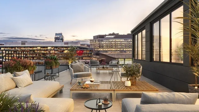 $879,000 | 100 Lincoln Street, Unit 507, Boston, MA 02135