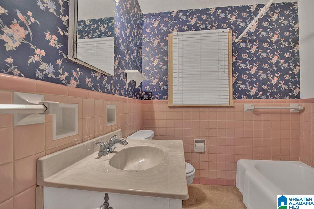 2300 Shades Crest Road Birmingham, AL 35216 - Photo 17 of 20