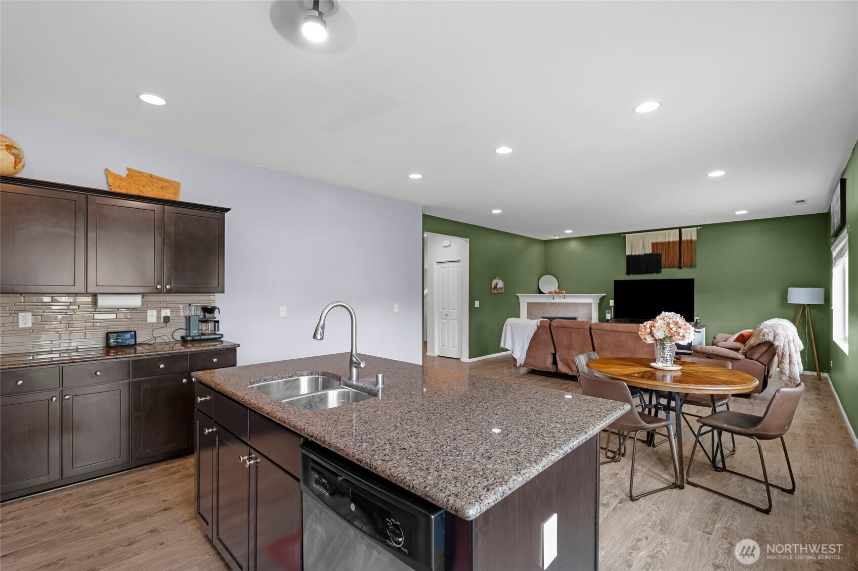 3005 Eagle Loop Northeast Lacey, WA 98516 - Photo 12 of 32