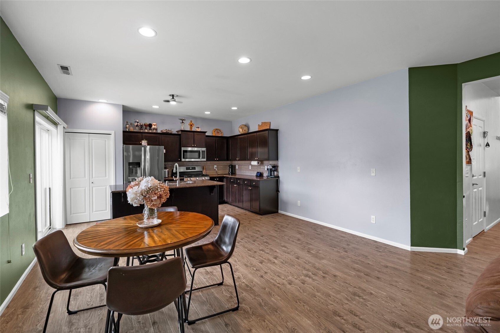 3005 Eagle Loop Northeast Lacey, WA 98516 - Photo 8 of 32