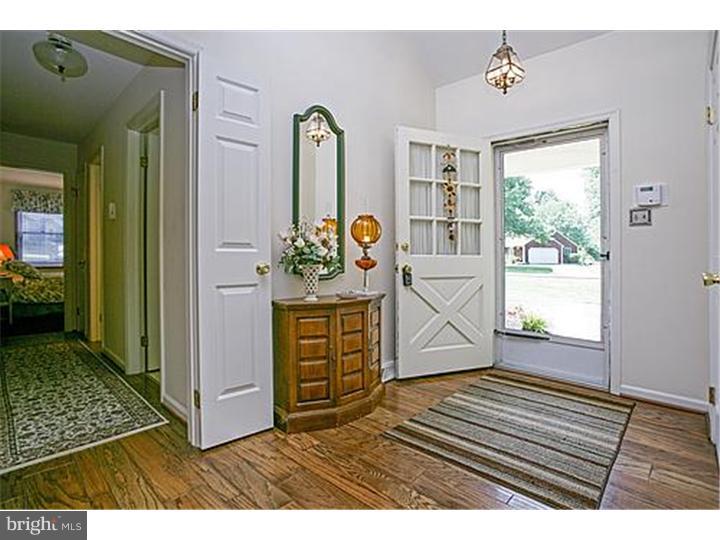1 Putters Lane Wallingford, PA 19086 - Photo 9 of 24 Foyer