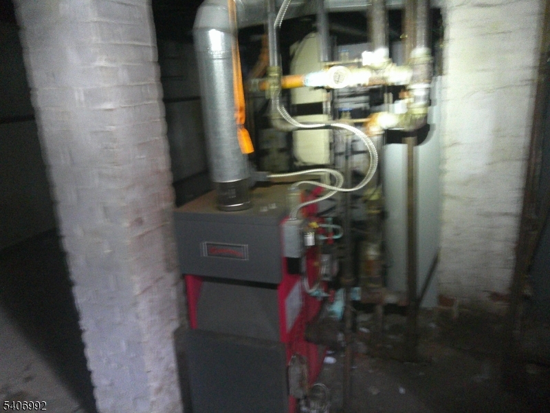 123 Nagle Street Paterson, NJ 07501 - Photo 36 of 39