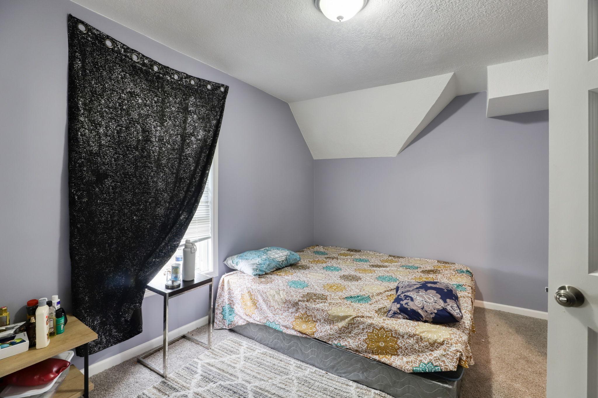 2724 16th Avenue South Minneapolis, MN 55407 - Photo 15 of 20