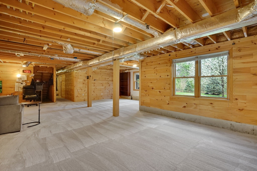 4 Deer Run Holyoke, MA 01040 - Photo 30 of 35