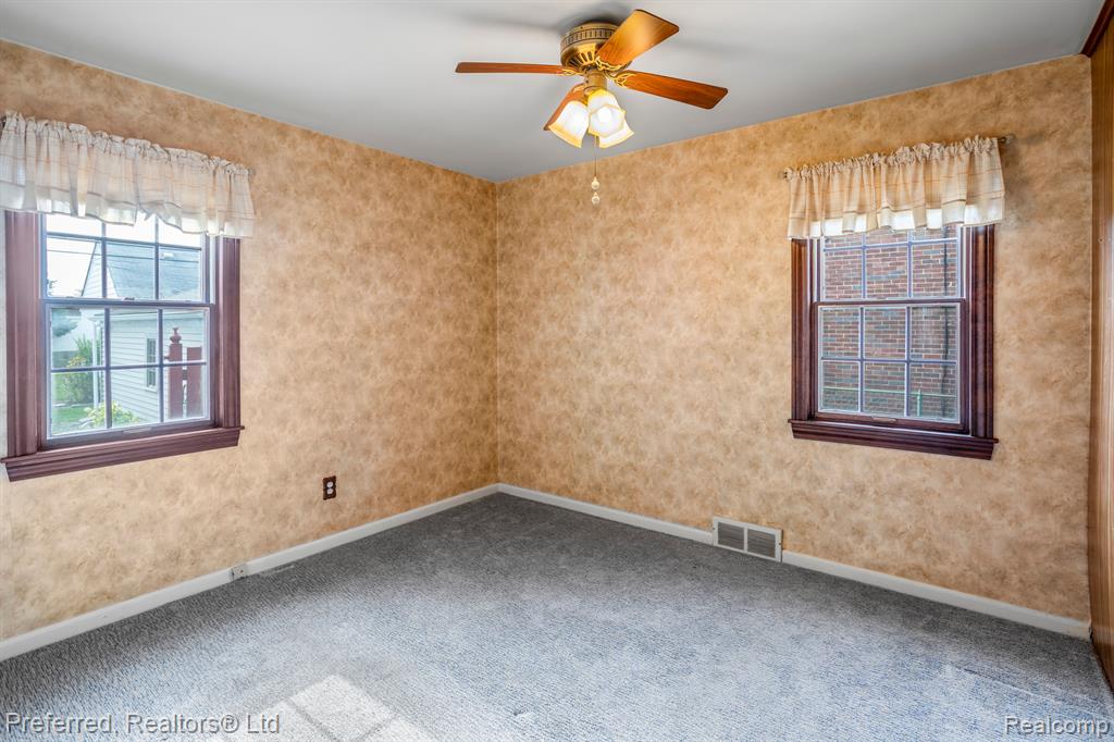 14725 Wick Road Allen Park, MI 48101 - Photo 14 of 27