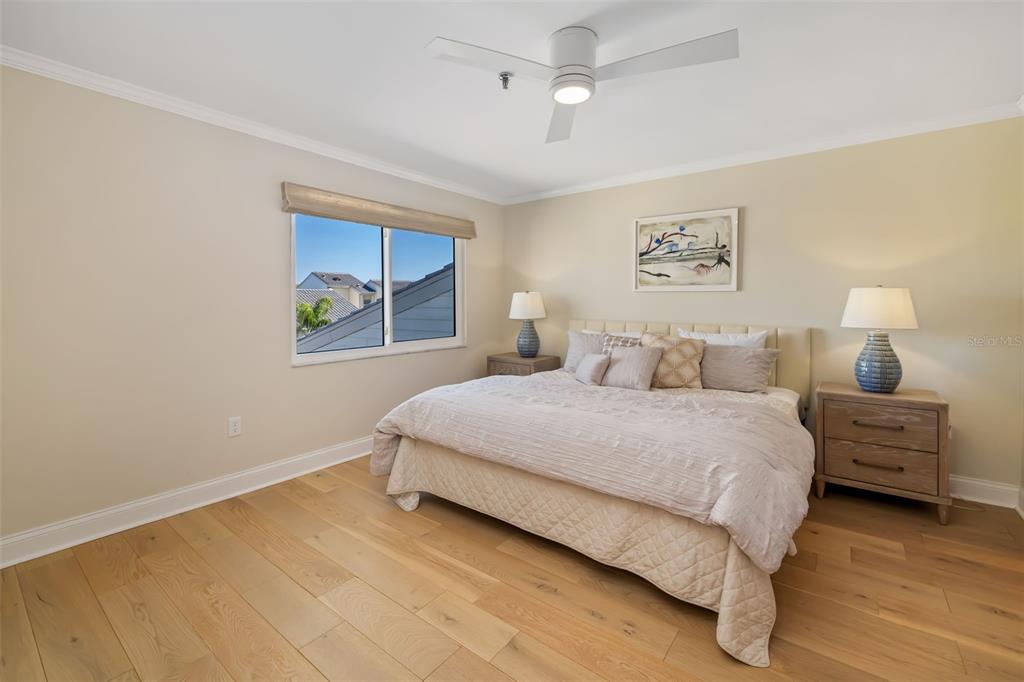 2195 Harbourside Drive, Unit 404 Longboat Key, FL 34228 - Photo 35 of 74