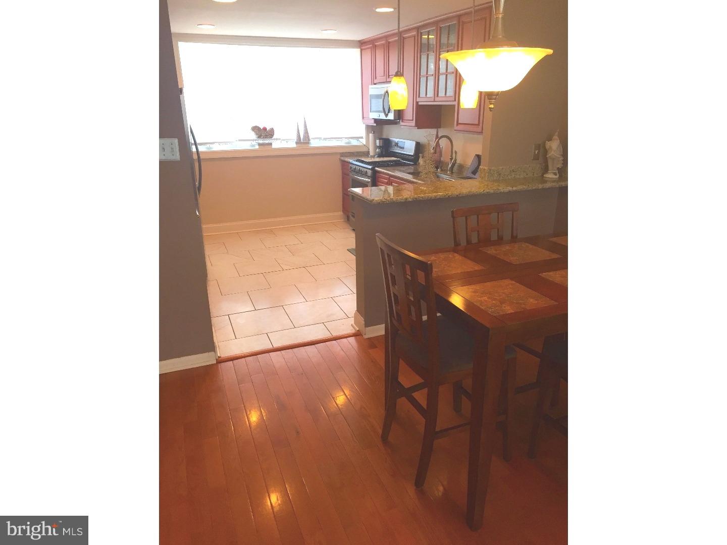 12251 Sweet Briar Road Philadelphia, PA 19154 - Photo 6 of 25 Kitchen