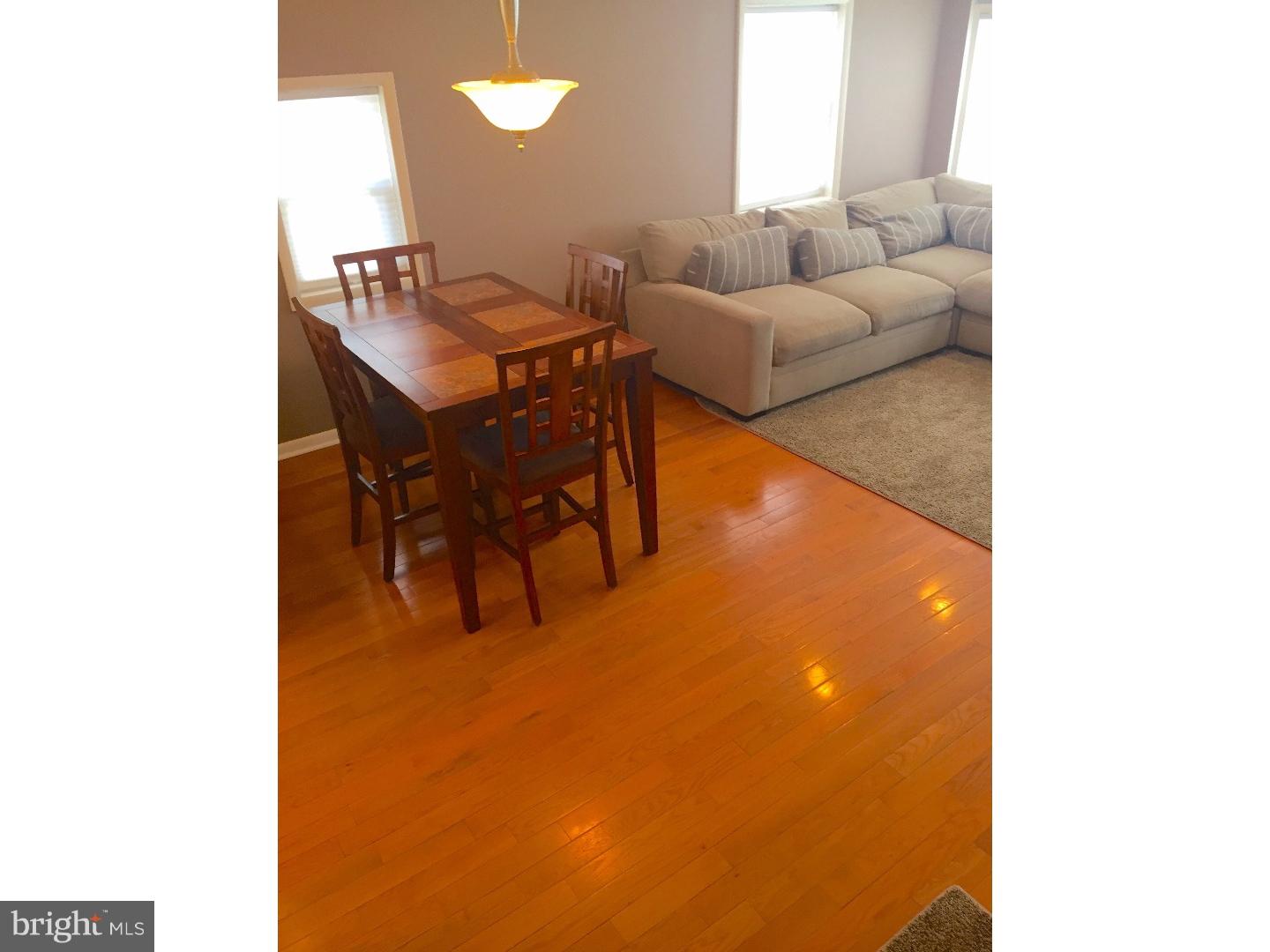12251 Sweet Briar Road Philadelphia, PA 19154 - Photo 9 of 25 Living Room