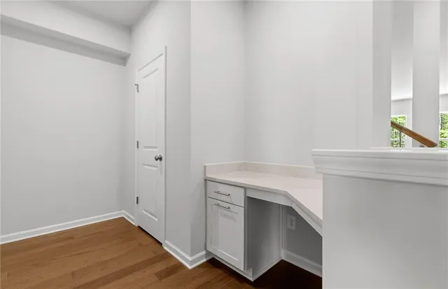 $571,410 | 7201 Maple Brook Lane, Flowery Branch, GA 30542