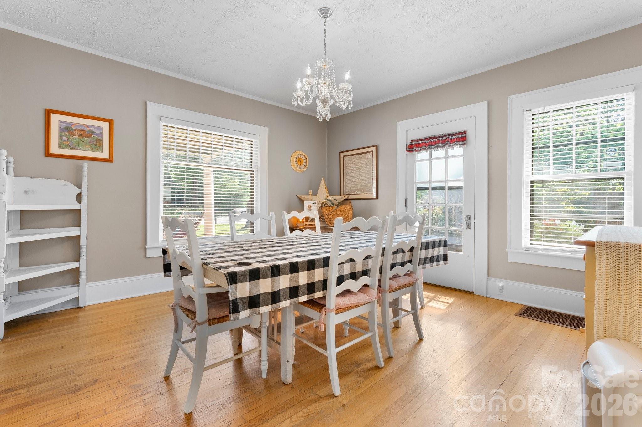 313 East Main Street Morganton, NC 28655 - Photo 8 of 47