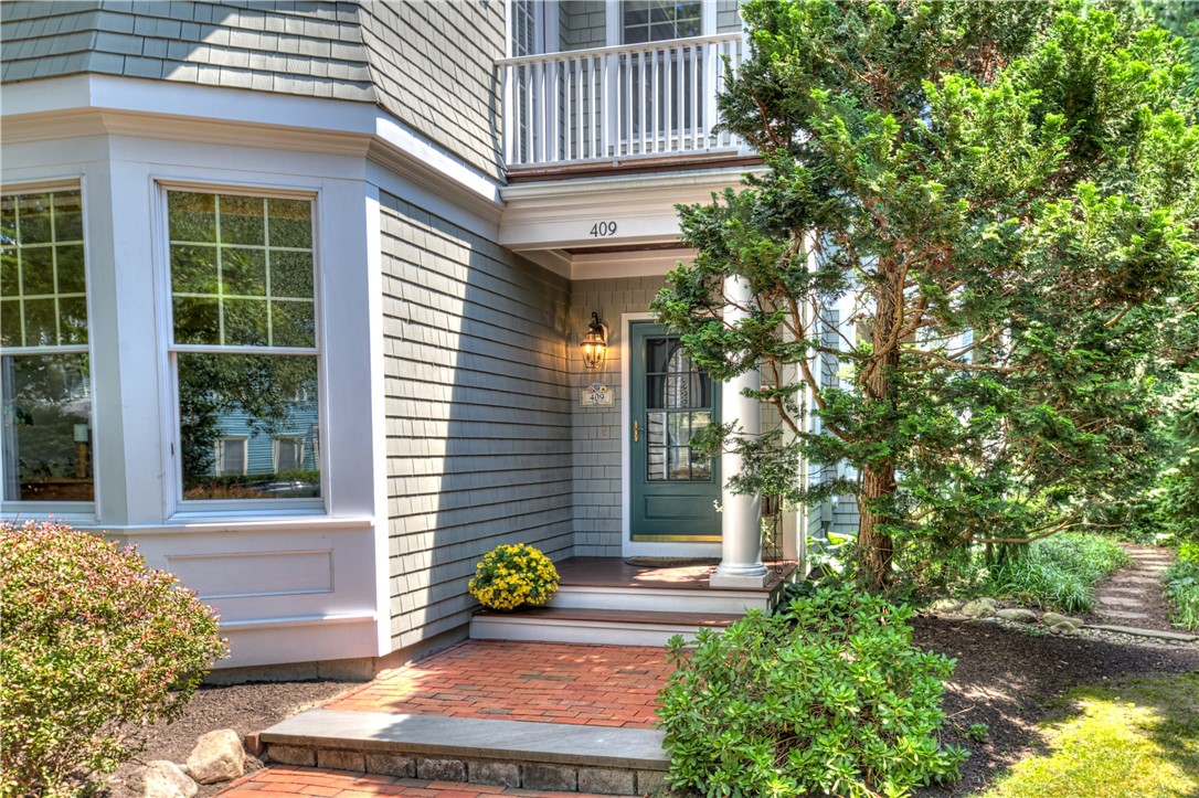 409 Wickford Point Road North Kingstown, RI 02852 - Photo 3 of 50