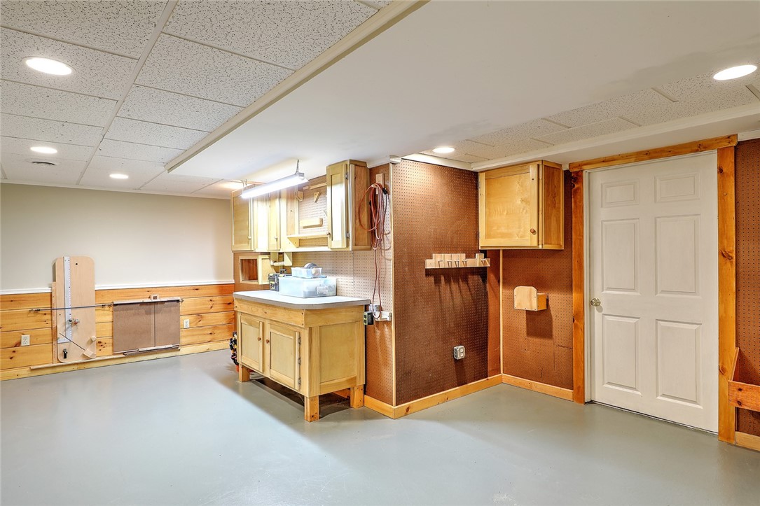 409 Wickford Point Road North Kingstown, RI 02852 - Photo 42 of 50 Gym or Workshop