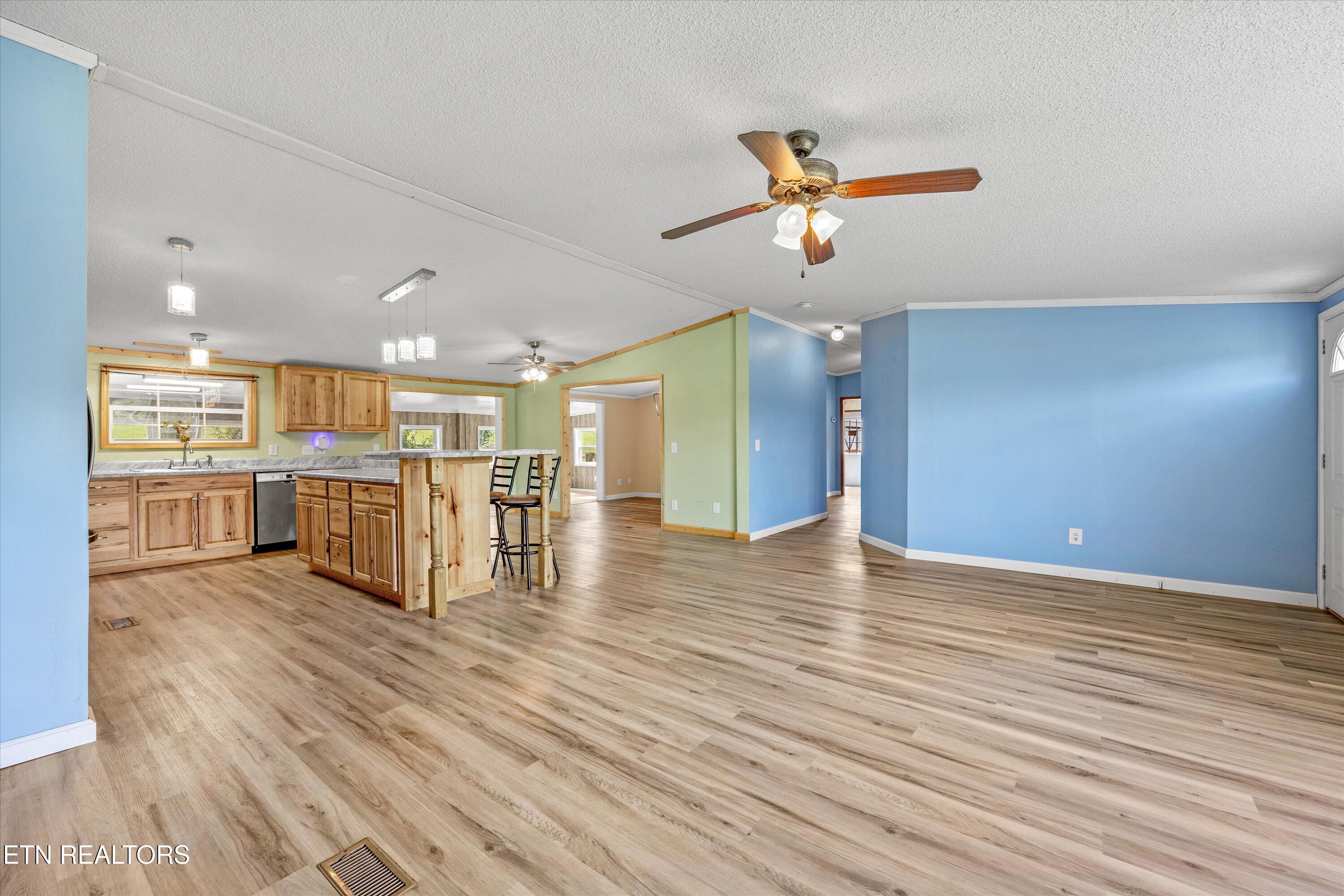 132 Holloway Road Vonore, TN 37885 - Photo 4 of 46 21-132 Holloway Rd 25