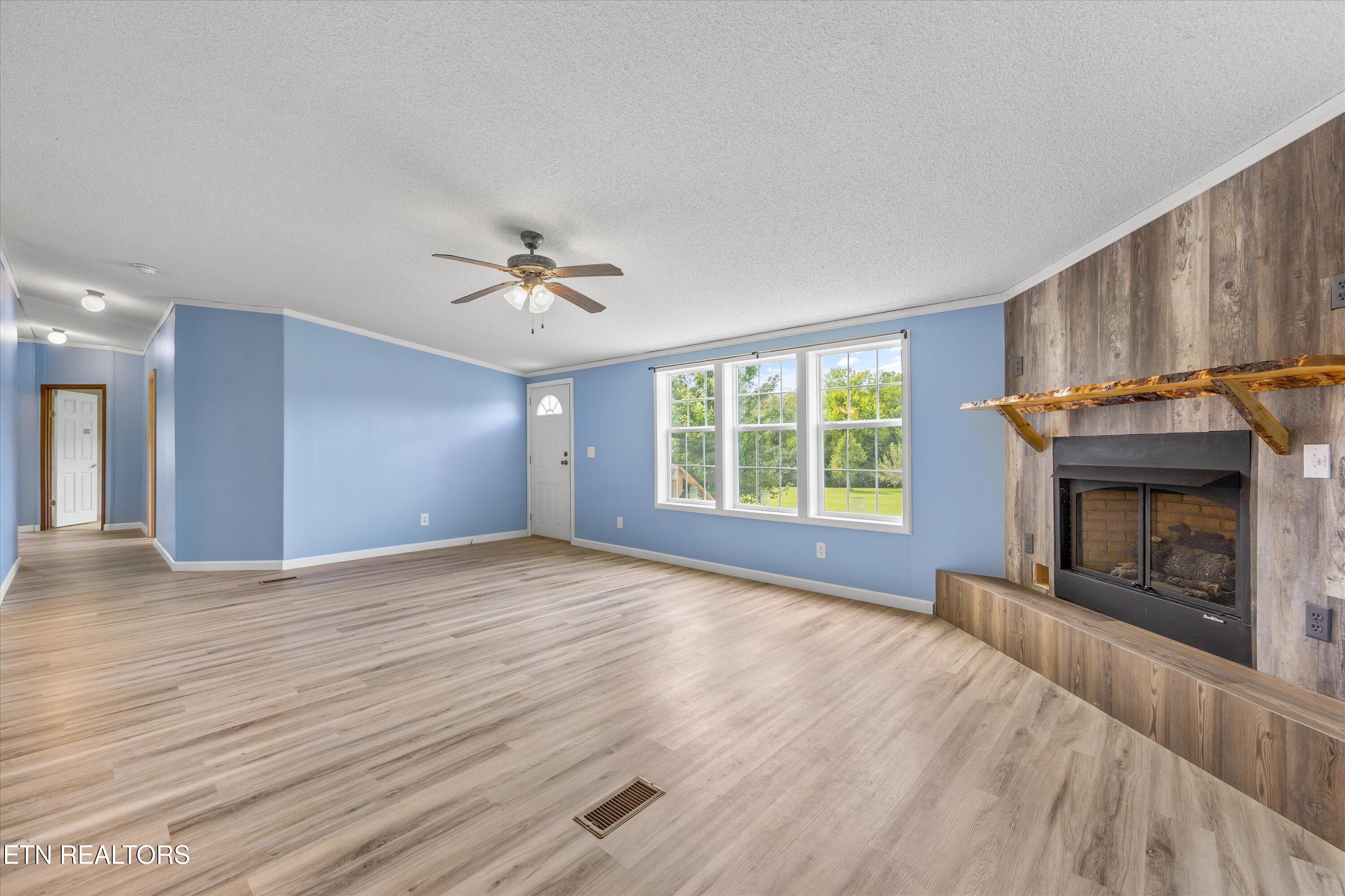 132 Holloway Road Vonore, TN 37885 - Photo 7 of 46 15-132 Holloway Rd 19