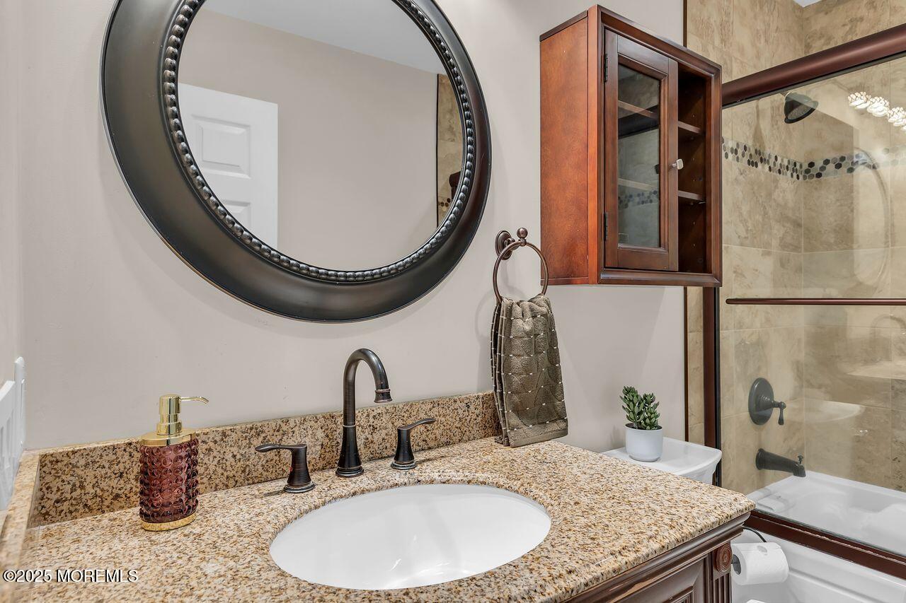 9 Cherry Hill Lane Manalapan, NJ 07726 - Photo 26 of 56 2nd FLoor Bath