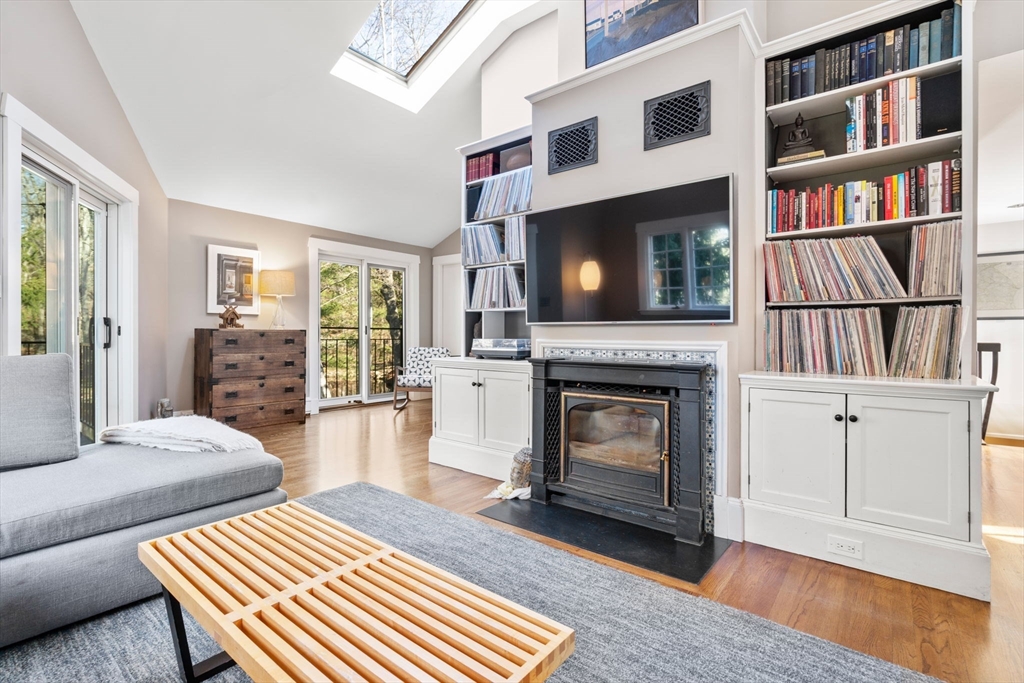 8 Schoolmasters Lane Dedham, MA 02026 - Photo 18 of 42