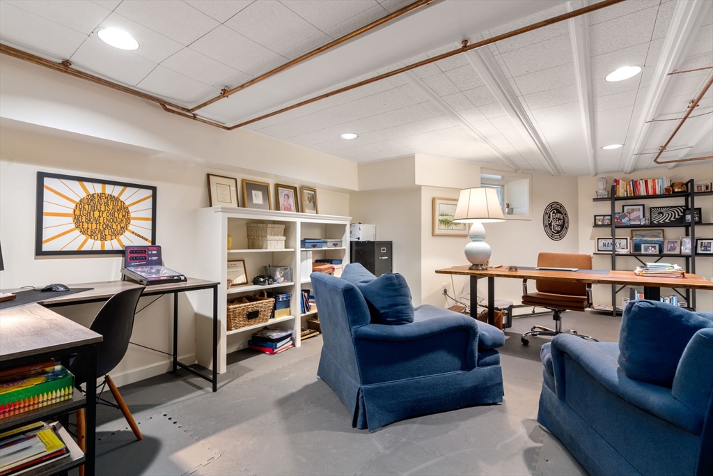 8 Schoolmasters Lane Dedham, MA 02026 - Photo 23 of 42