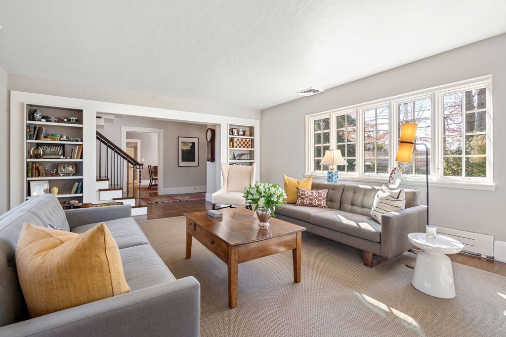 8 Schoolmasters Lane Dedham, MA 02026 - Photo 8 of 42