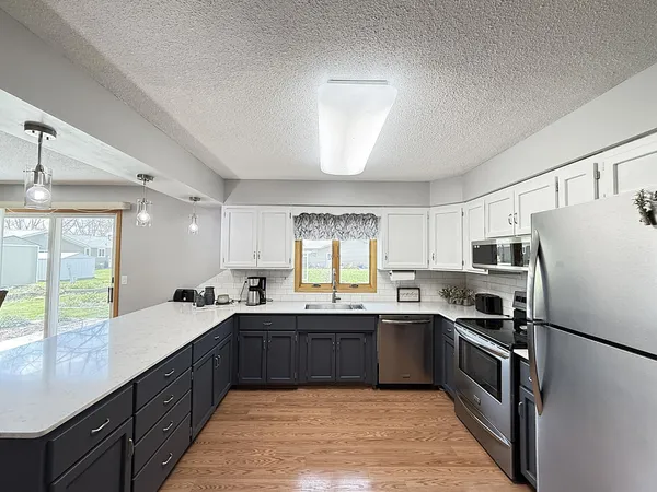 $349,500 | 111 Buckeye Drive, Montevideo, MN 56265