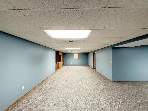 $349,500 | 111 Buckeye Drive, Montevideo, MN 56265