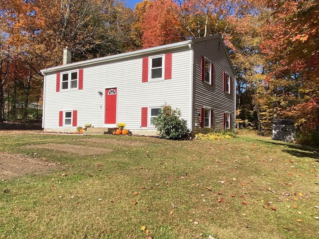 103 Ridge Road Athol, MA 01331 - Photo 3 of 33 Gallery Image 3