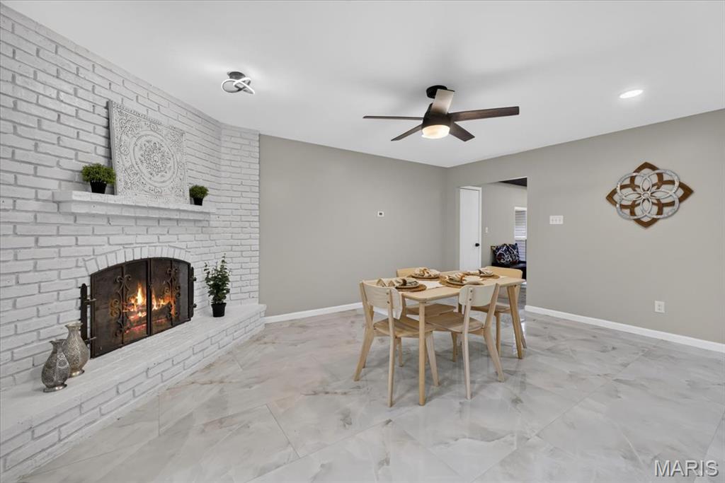 863 Woods Mill Road Ballwin, MO 63011 - Photo 6 of 37