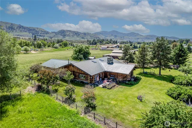 $695,000 | 2992 Highway 153, Twisp, WA 98856